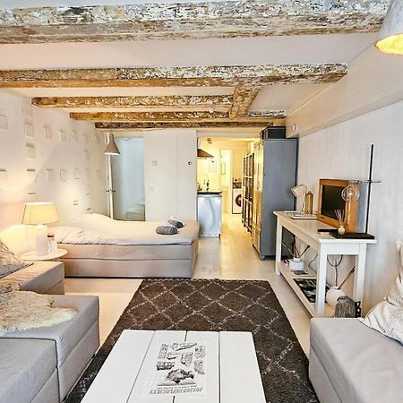 The White Wilde - Studio In A Historic Canalhouse From 1799 アムステルダム エクステリア 写真