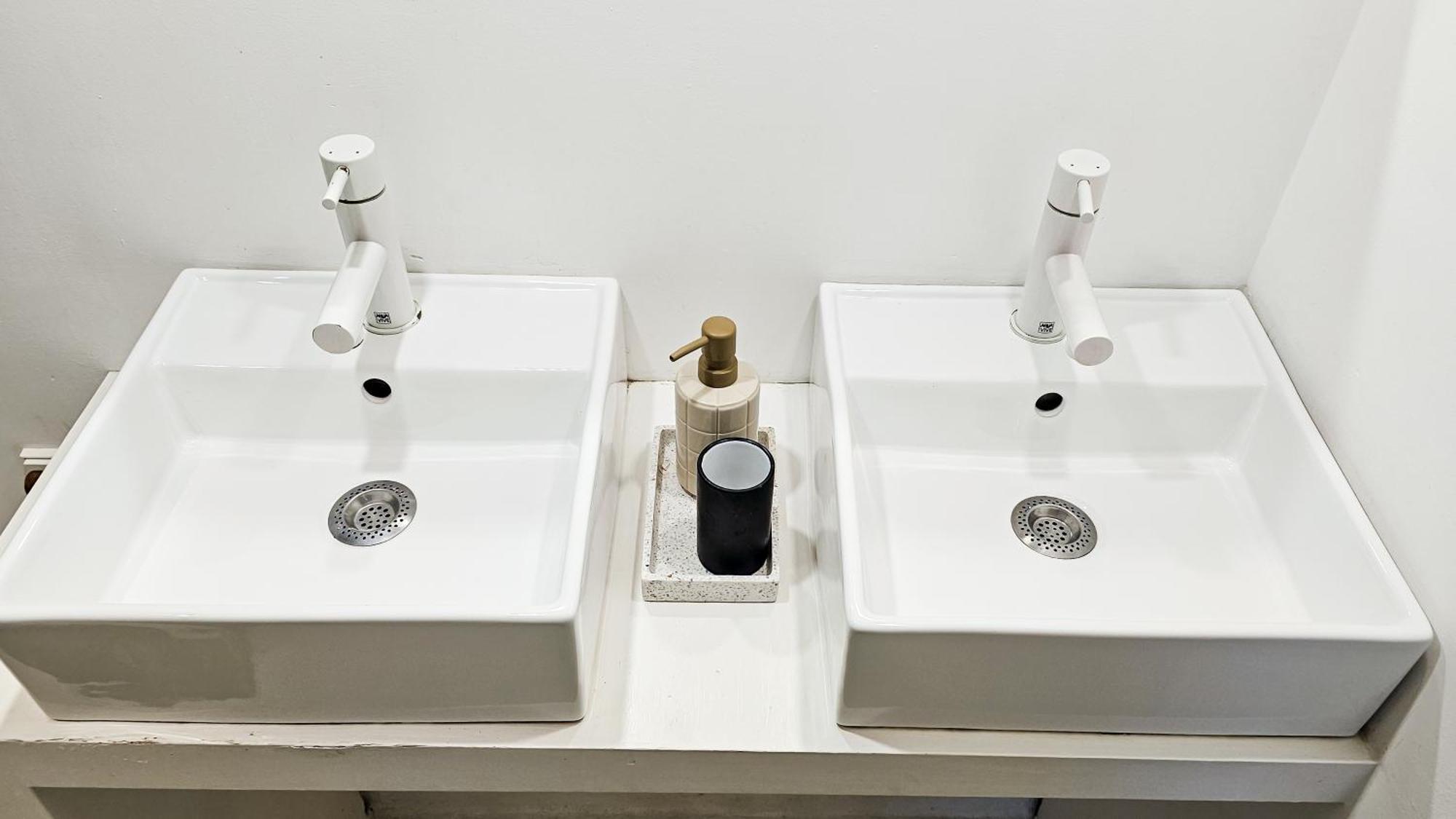 The White Wilde - Studio In A Historic Canalhouse From 1799 アムステルダム エクステリア 写真