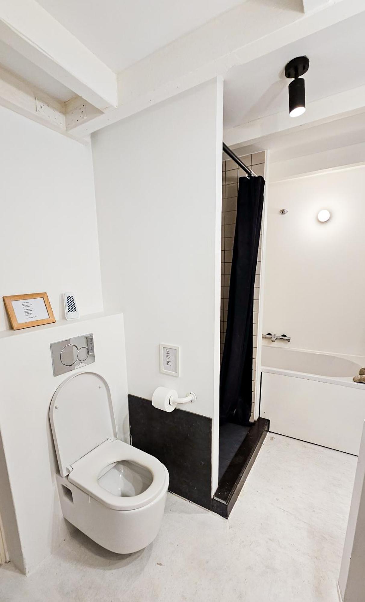The White Wilde - Studio In A Historic Canalhouse From 1799 アムステルダム エクステリア 写真